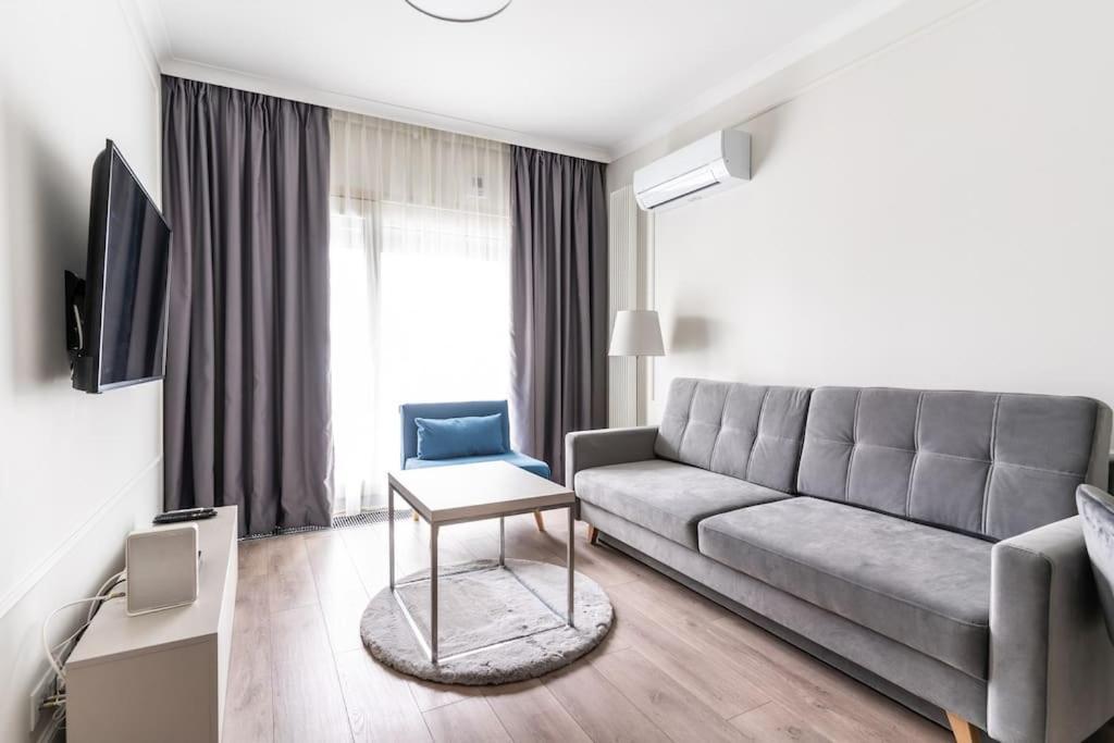 ורשה Chic & Luxury Apartment By Mennica Residence מראה חיצוני תמונה