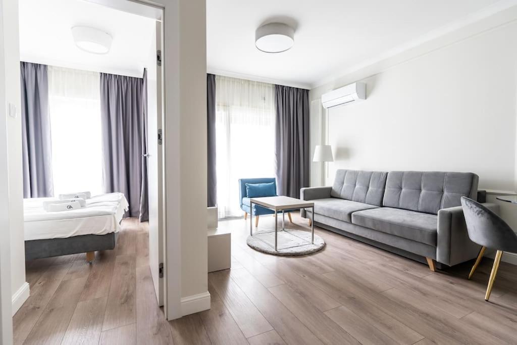 ורשה Chic & Luxury Apartment By Mennica Residence מראה חיצוני תמונה