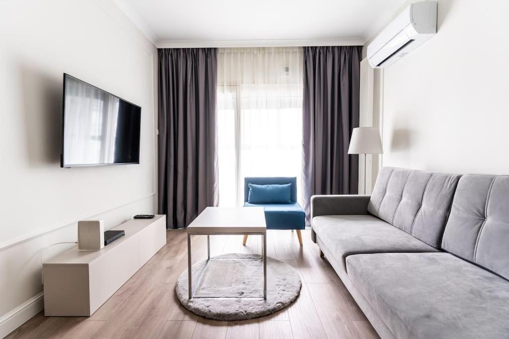 ורשה Chic & Luxury Apartment By Mennica Residence מראה חיצוני תמונה